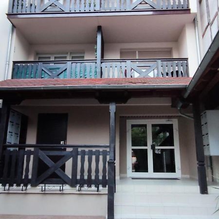 O'Coeur Cozy Apartment โอแบร์เน ภายนอก รูปภาพ